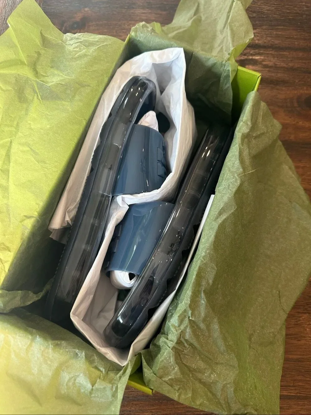 Tory Burch Bubble Jelly Slides